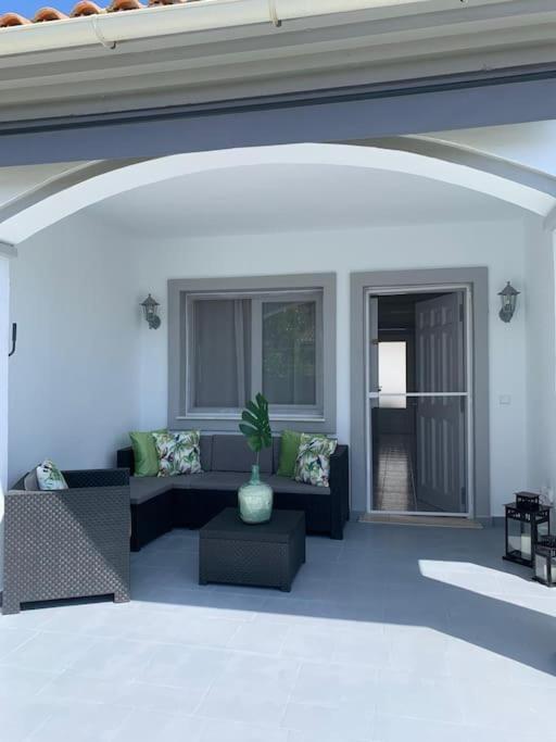 Mediterranean Breeze Beach House Verger Exterior foto
