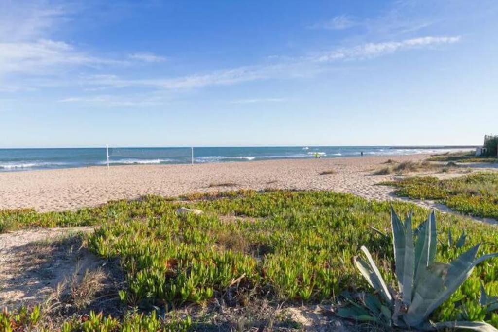 Mediterranean Breeze Beach House Verger Exterior foto